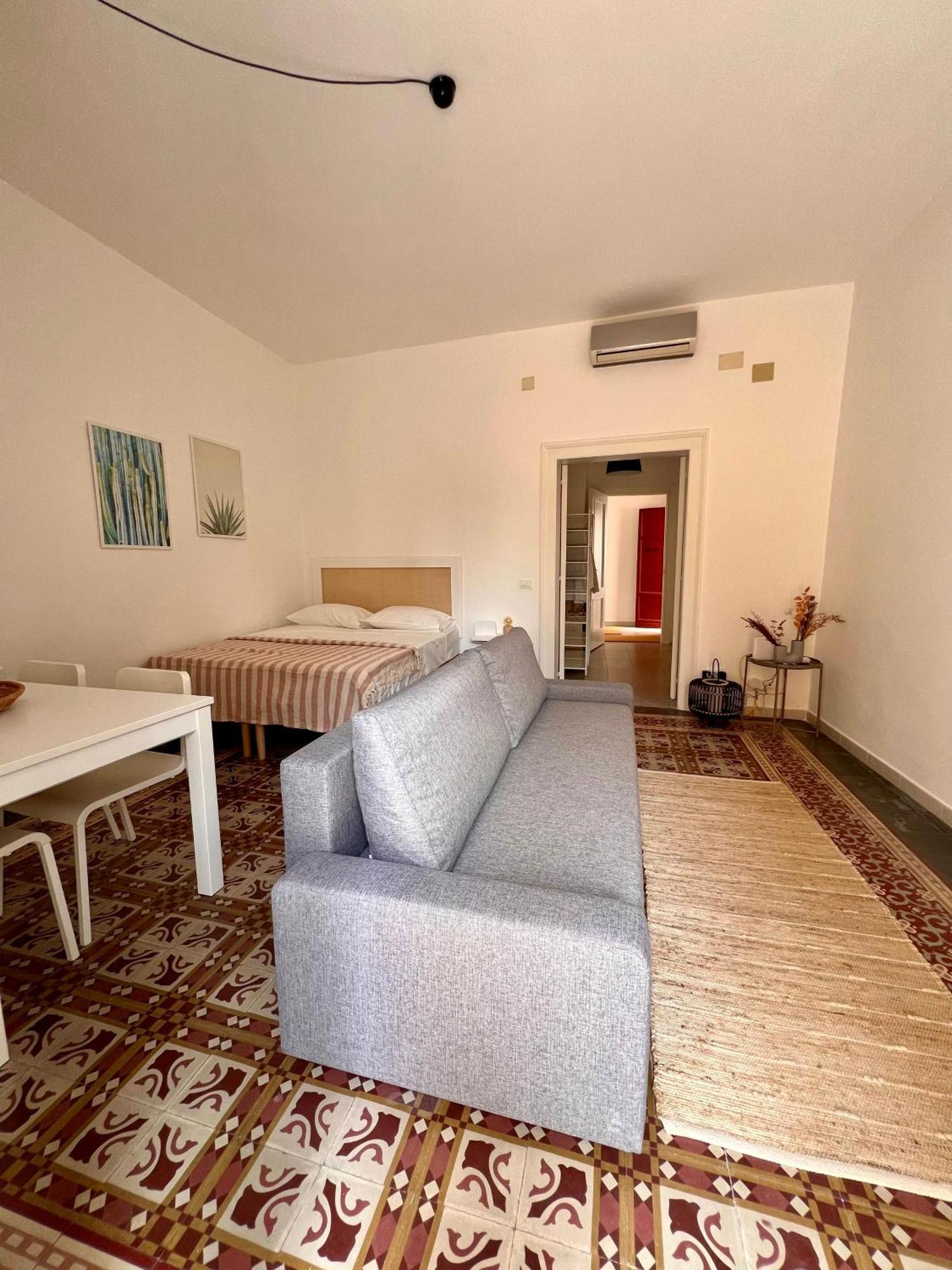 Biscottai Port Apartments Trapani Buitenkant foto